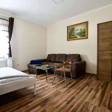 Daire Studio Siofok- By Hi5 *